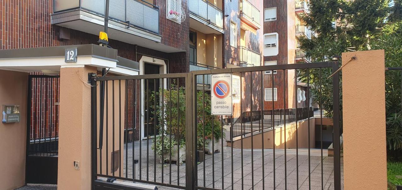Easy Home Milano ภายนอก รูปภาพ